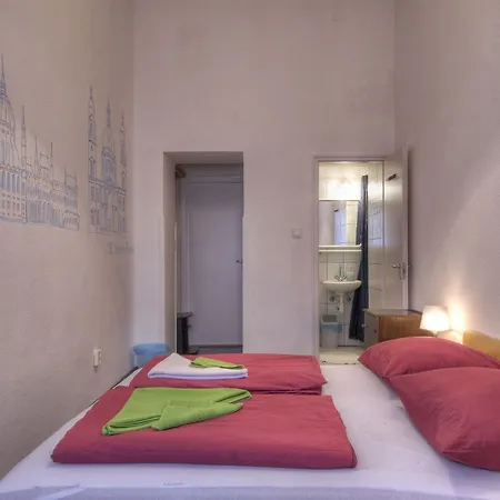 호텔 Opera Minihotel 2*